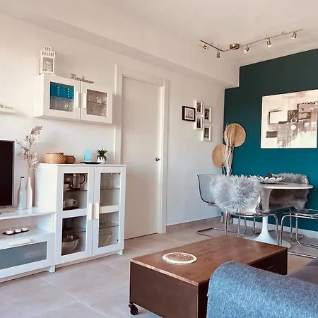 Fantastic Sea View Near Puerto Banus Daire