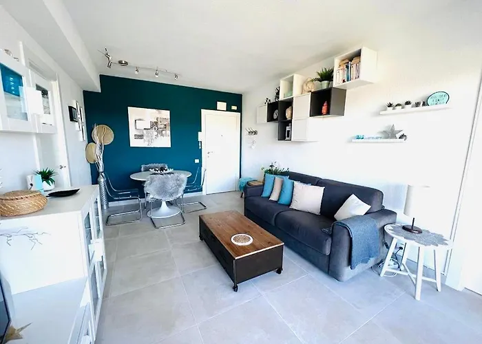 Fantastic Sea View Near Puerto Banus *