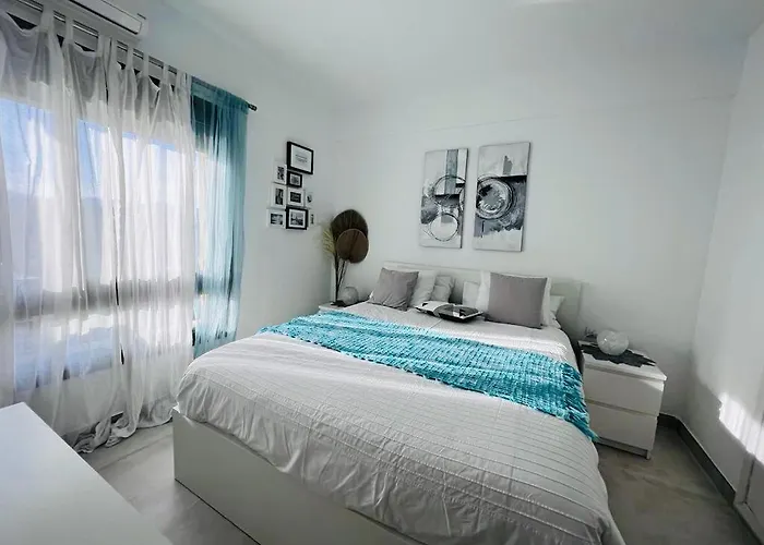 Fantastic Sea View Near Puerto Banus