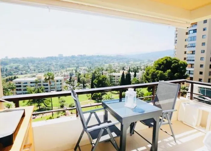 Fantastic Sea View Near Puerto Banus Apartament